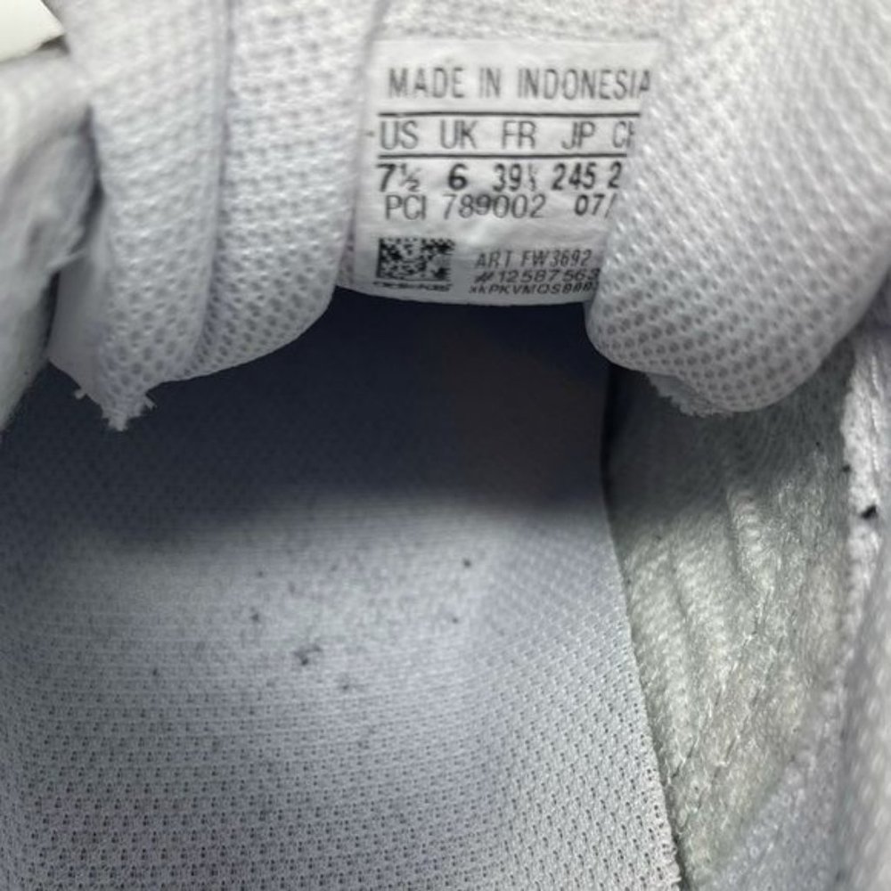 SOLD ADIDAS Superstar Snakeskin Cloud White Multi Color - Picture 13 of 15